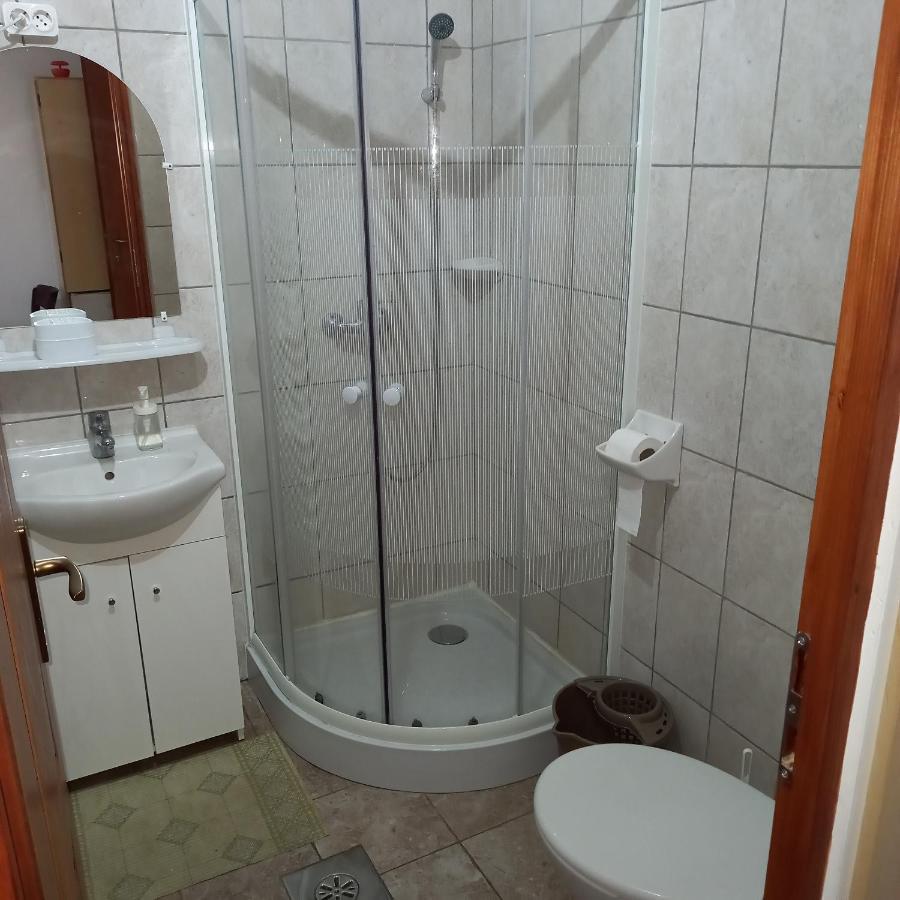 Jucus Vendeghaz Hotel Zalahaláp Buitenkant foto
